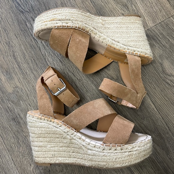 Dolce Vita Shayla Espadrille Wedges - Picture 3 of 7